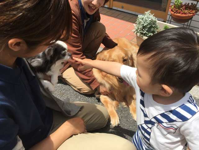 こどもも、大人も、大勢の中でも自然にふるまえるように